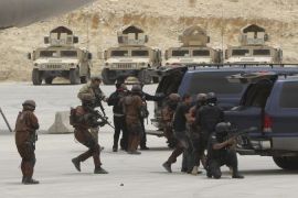 Jordanian and U.S. special forces demonstrate their skills during their