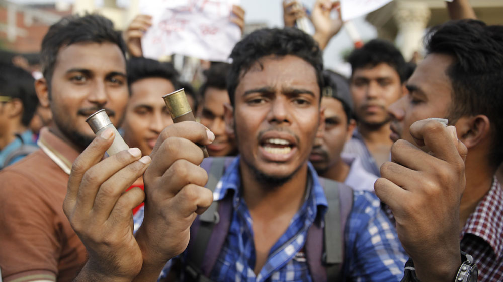 Dhaka students protests [Al Jazeera/Mahmud Hossain Opu] [Al Jazeera]