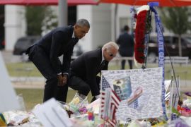 U.S. President Obama and Vice President Biden place flowers at makeshift memorial for shooting victims in Orlando, Florida