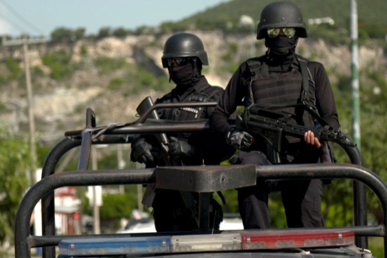 People and Power - US guns - Arming Mexico''s drug cartel
