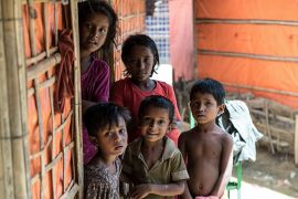 Rohingya camps: Vaccinations to counter risk of disease [Sorin Furcoi/Al Jazeera]