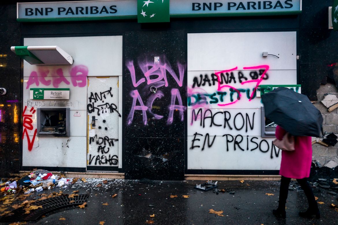 Extremist elements vandalized several banks during the protests organised by the "Gillet Jaunes" movement, breaking into branches and destroying ATM machines and furniture on December 01, 2018 in Pari