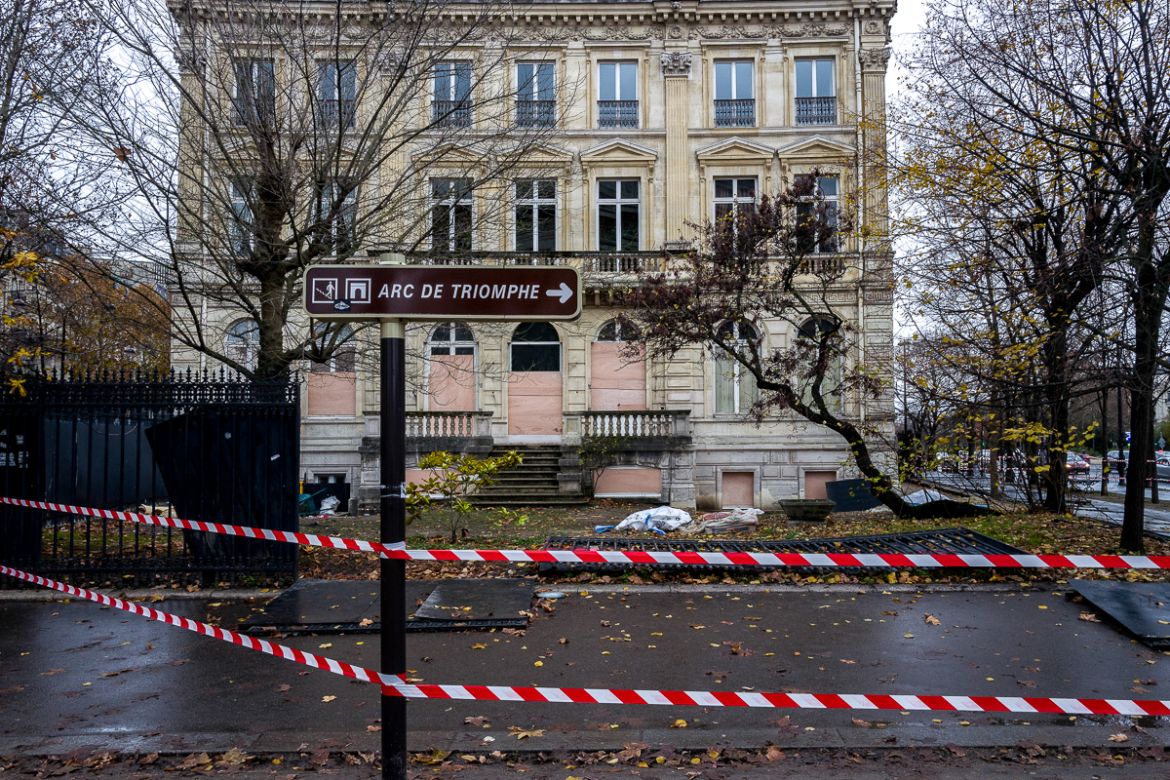View of a building where the fence was taken down by extremists groups during last Saturdayi´s protests on December 03, 2018 in Paris, France. The Arc du Triomphe was vandalized during Saturday''s prot