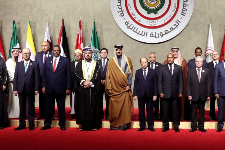 Arab leaders pose for the camera, ahead of the Arab economic summit in Beirut, Lebanon January 20, 2019. REUTERS/Dalati Nohra/Handout via REUTERS ATTENTION EDITORS - THIS IMAGE WAS