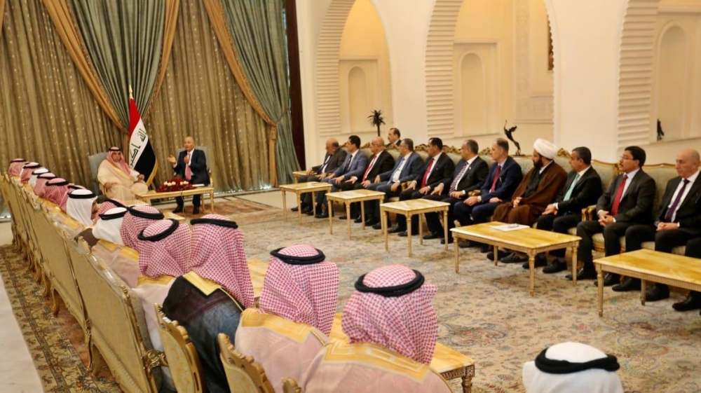 Qasabi said Saudi Arabia would provide Iraq with one billion dollars [The Presidency of the Republic of Iraq Office/Handout via Reuters]