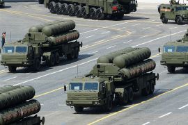Russian S-400 Triumph/SA-21 Growler medium-range and long-range surface-to-air missile systems drive during the Victory Day parade at Red Square in Moscow, Russia, May 9, 2015. Russia marks the 70th a