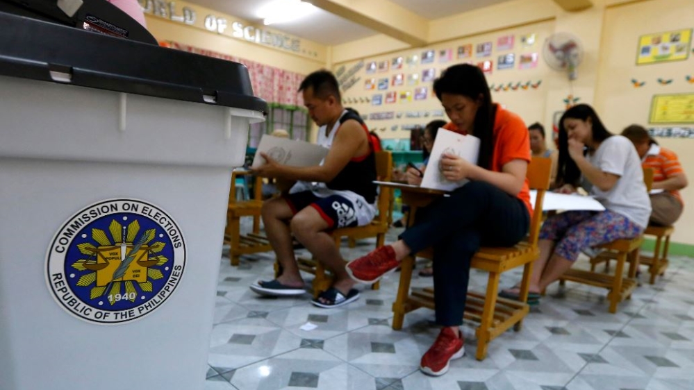Filipinos vote for the country's midterm elections