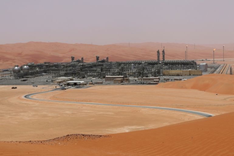 General view of the Natural Gas Liquids (NGL) facility in Saudi Aramco''s Shaybah oilfield at the Empty Quarter