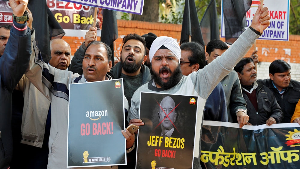 India protest against Amazon chief Jezz Bezos