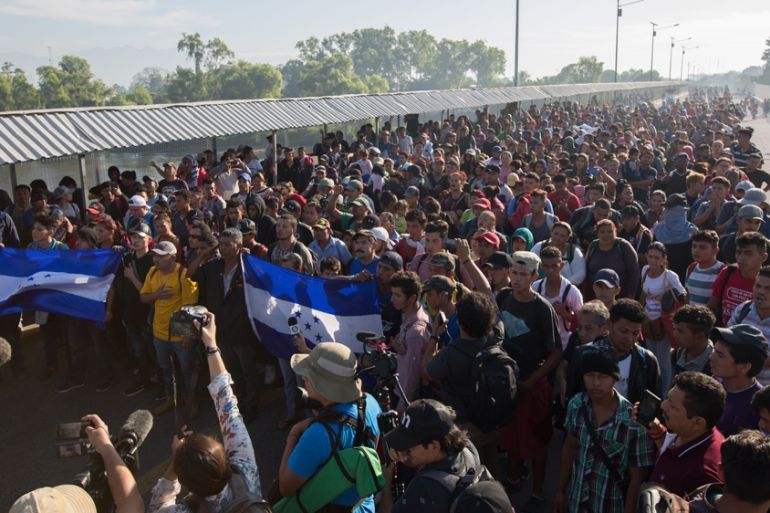 Honduras'' asylum seekers going towards Mexico