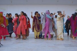 Karachi''s Kathak Dancers