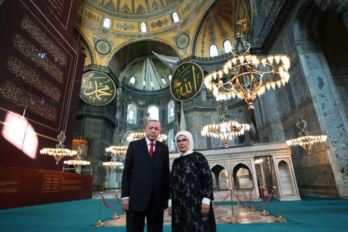Turkey''s President Tayyip Erdogan and his wife Emine Erdogan pose in the Hagia Sophia Grand Mosque in Istanbul