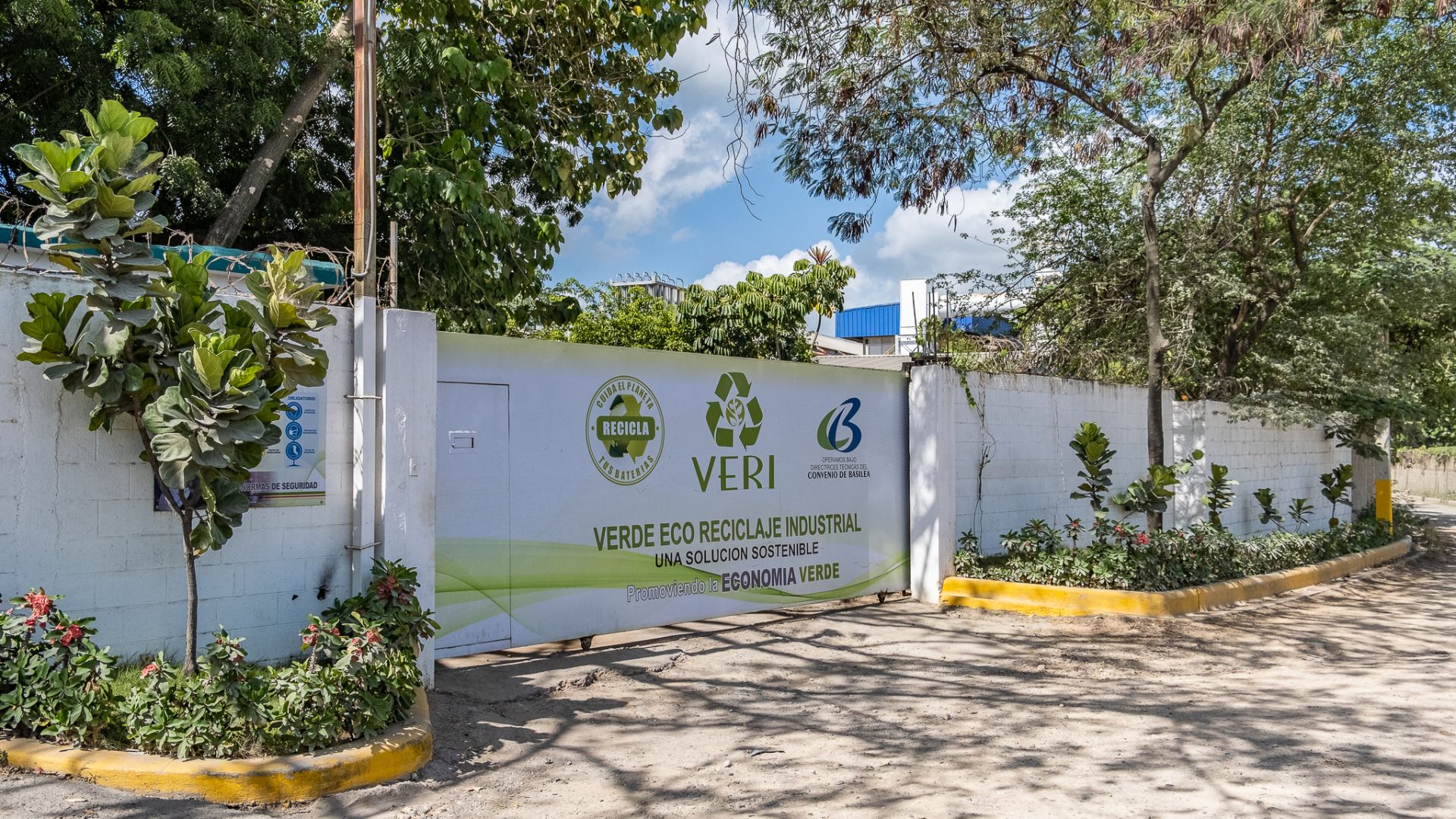 The entrance of the VERI factory