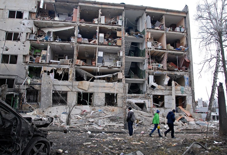 building shelled in Ukraine