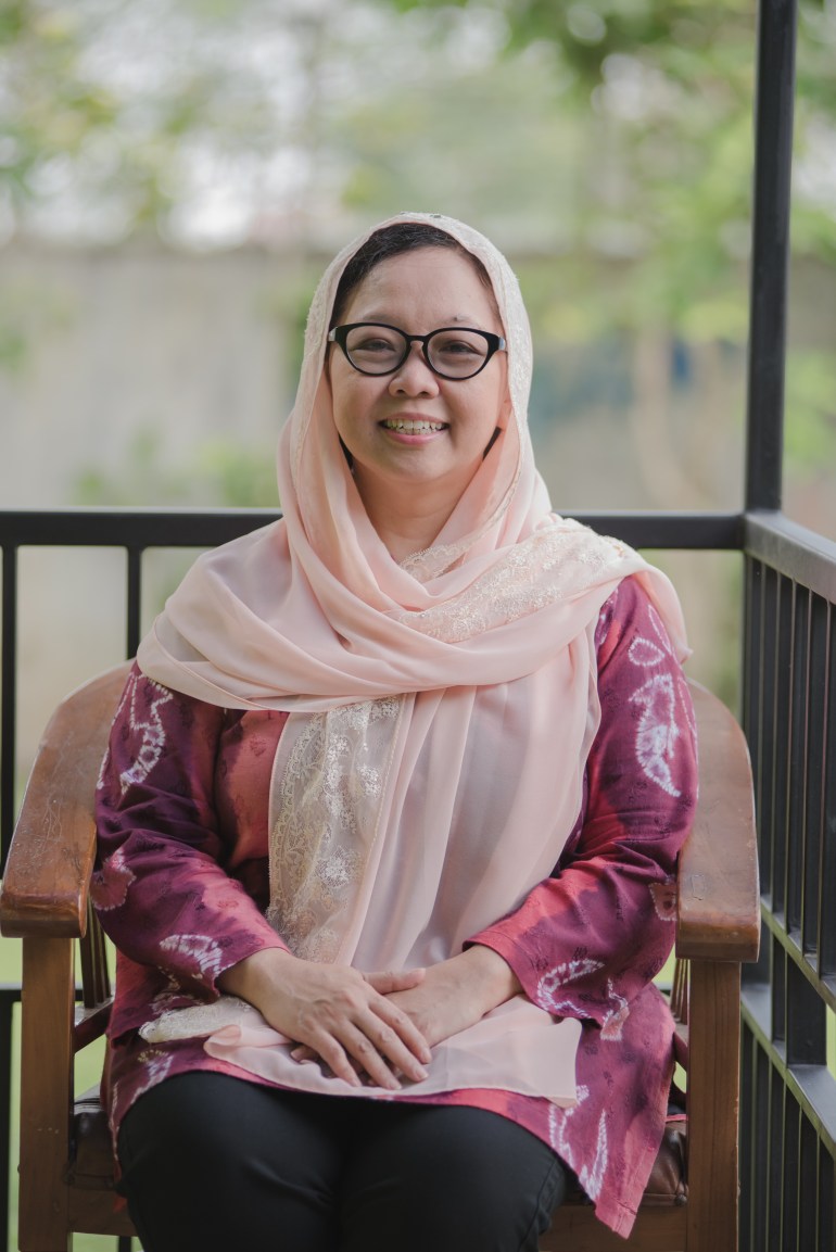 Alissa Wahid, dressed in a deep pink traditional top and pale pink headscarf, is now on NU's top leadership body
