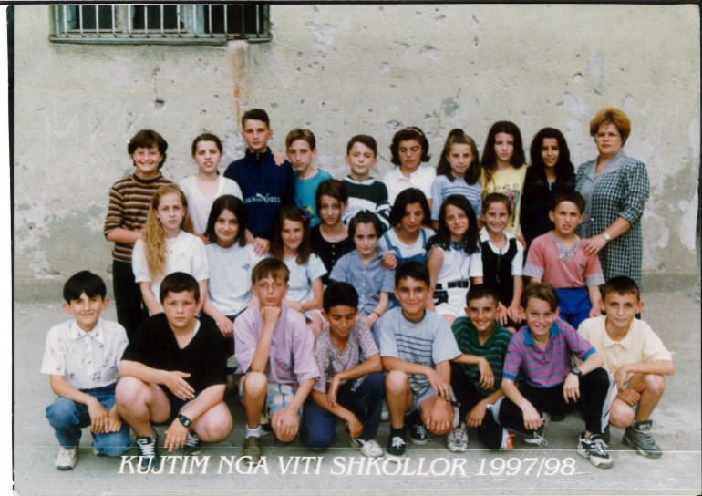 A photo of Hasan Rrahmani's class.