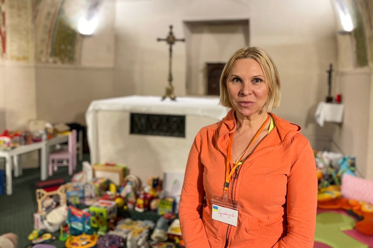 Ludmila is a volunteer at the Saint Sulpician refugee donation drive