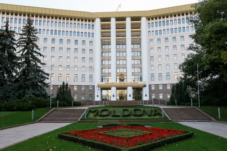 The Moldova's Parliament building is seen in central Chisinau, Moldova, October 9, 2016. REUTERS/Gleb Garanich