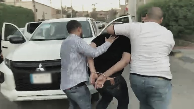 Iraq's anti-trafficking unit apprehends a suspect