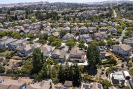 The number of home sellers lowering prices has reached the highest level since October 2019, the latest sign that the housing market is slowing from its once-frenzied pandemic pace.
