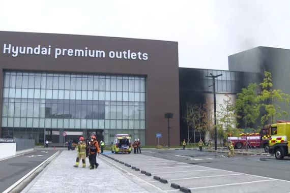 Fire at an outlet mall in Daejong, South Korea