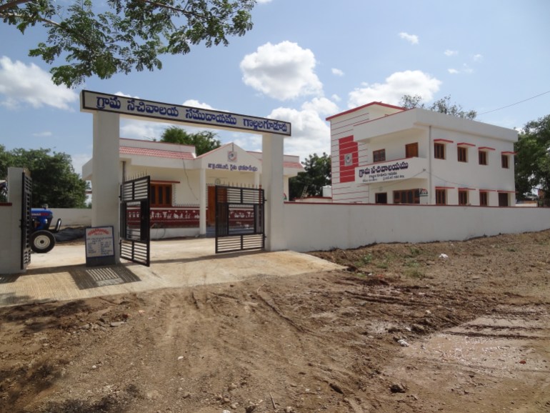 The newly built complex housing the village secretariat and Rythu Bharosa Kendra, waiting for its inauguration at Gollaluguduru village in Kadapa district.
