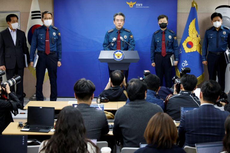 National Police Agency Commissioner Yoon Hee-geun speaks during a press conference