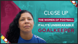 A goalkeeper defies expectations by starting her football career at 48 in Naples, the city of the legendary Maradona.
