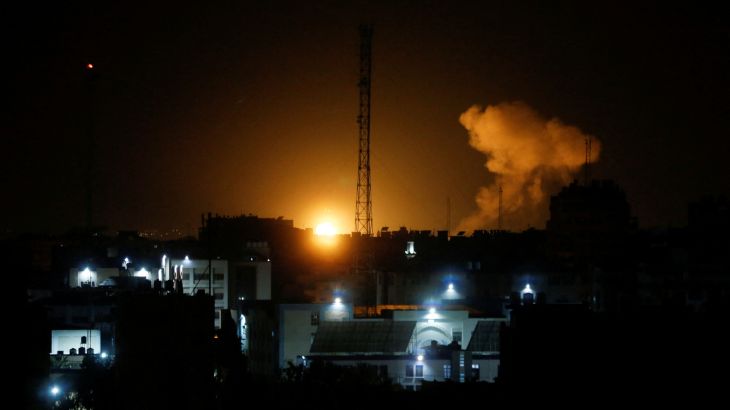 Smoke and flames rise during Israeli airstrikes in Gaza City, January 27, 2023