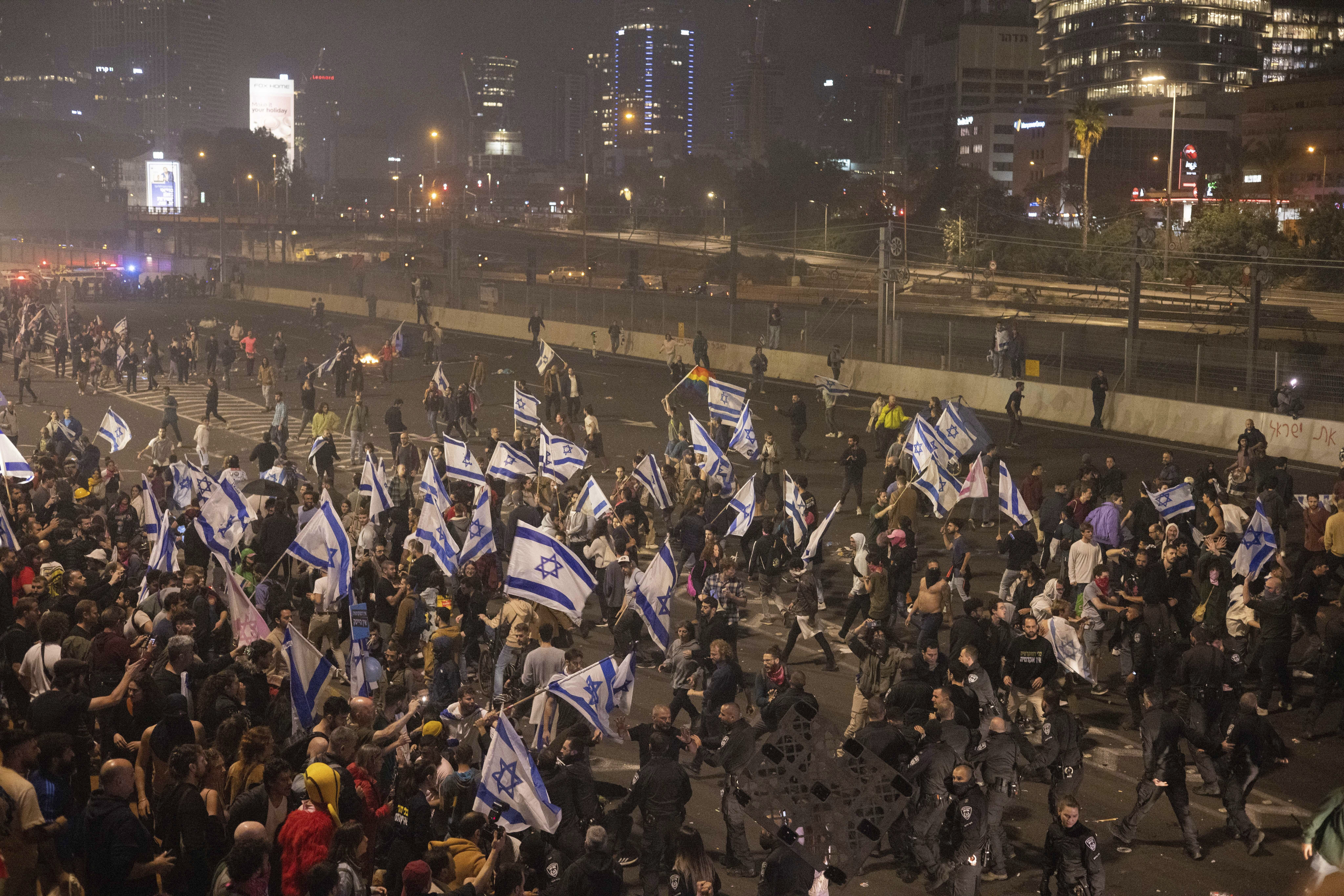 Mass protests in Israel
