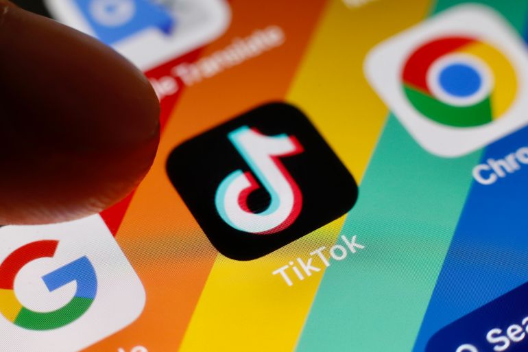 TikTok application logo