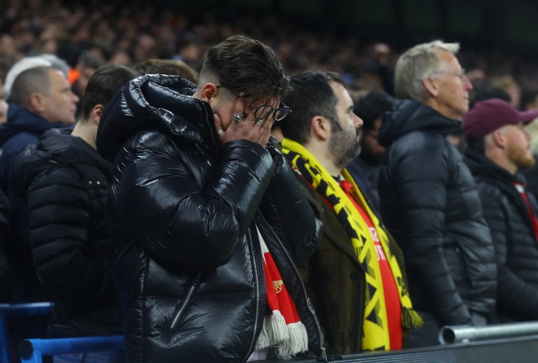 Arsenal fan despairs