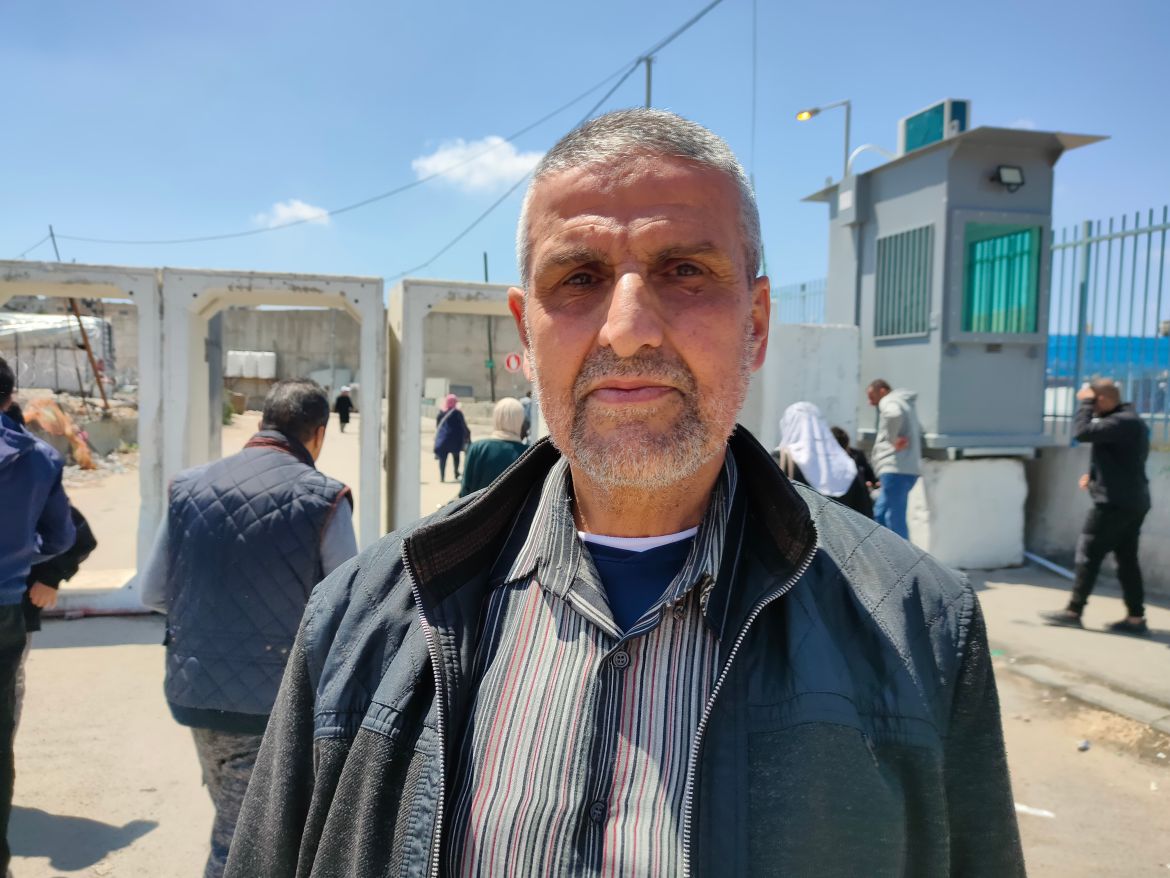 Ali Jamahneh, 60, from Jenin camp, was prevented from passing Qalandiya checkpoint under the pretext of a 'security ban'