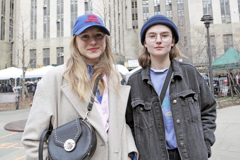 Sarah Kirchhoff, 21, and Hannah Stauber, 20, visiting New York from Munich, Germany 