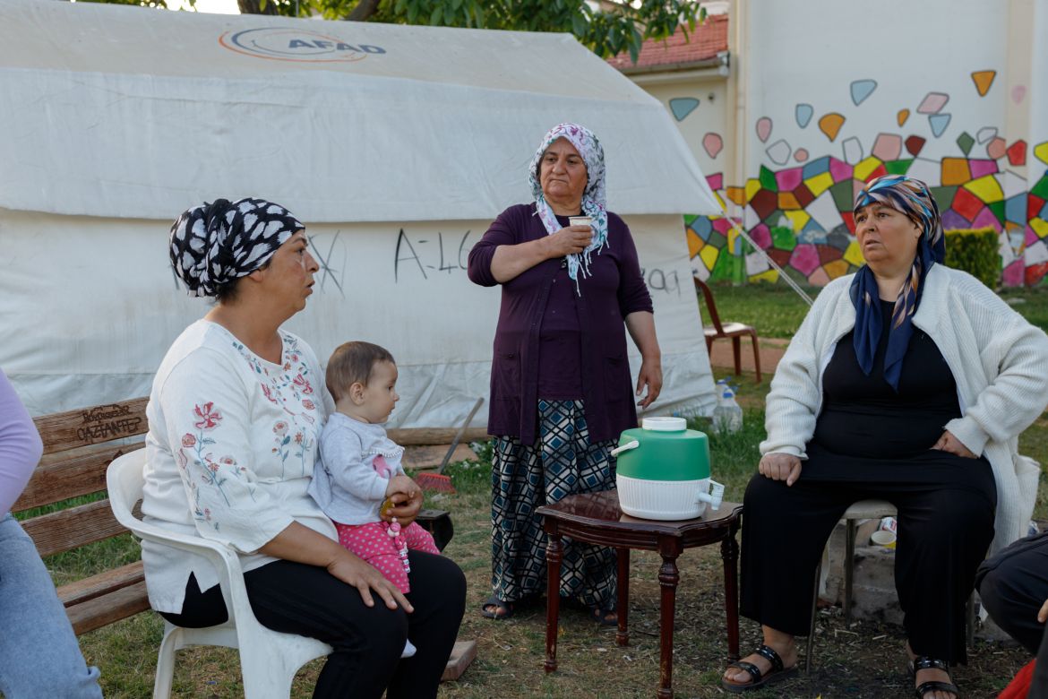 As Turkey is set for the next voting turn in two weeks, people still displaced in tented settlements in the earthquake-stricken areas have spent the longest night of the past two decades.