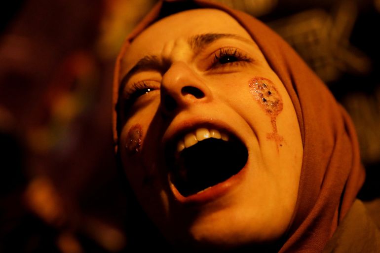 A woman shouts slogans during a rally to mark International Women's Day, in Istanbul, Turkey March 8, 2023. REUTERS/Dilara Senkaya