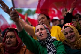 Supporters of Turkish President Recep Tayyip Erdogan attend an election campaign rally in Istanbul, Turkey [Khalil Hamra/AP Photo]