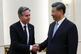 US Secretary of State Antony Blinken shakes hands with Chinese President Xi Jinping in the Great Hall of the People in Beijing, China on June 19, 2023 [Leah Millis/Pool via Reuters]