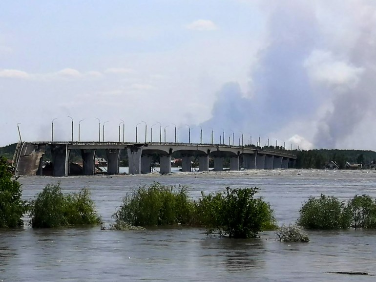 Hundreds evacuated after Kakhovka dam blast