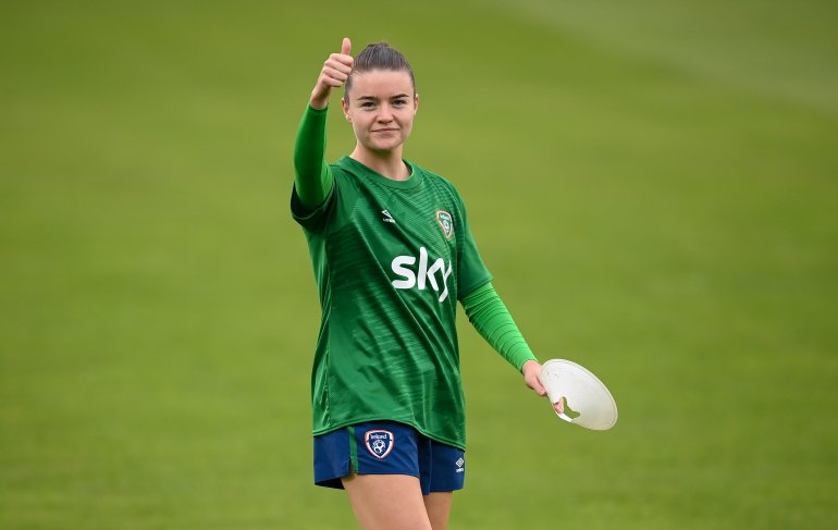 Clare Shine gives a thumbs up during a Republic of Ireland training session