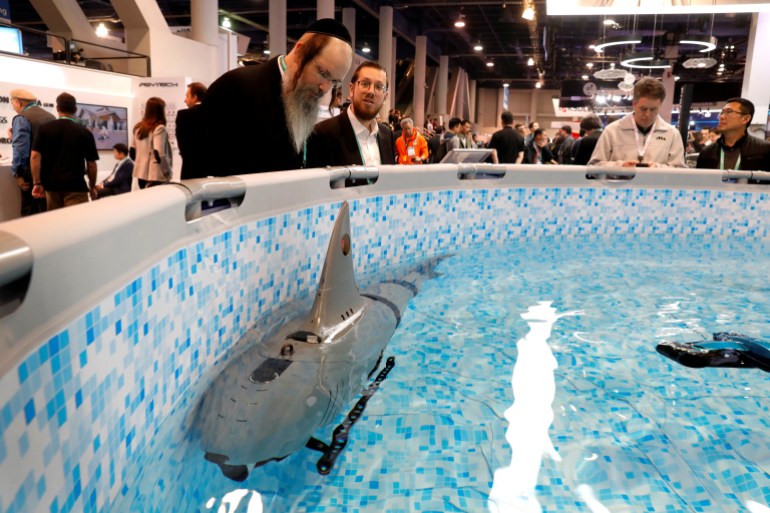 RoboSea's Robo-Shark, a multi-joint bionic robot fish for underwater exploration, is displayed during the 2020 CES in Las Vegas, Nevada, U.S. January 8, 2020. REUTERS/Steve Marcus