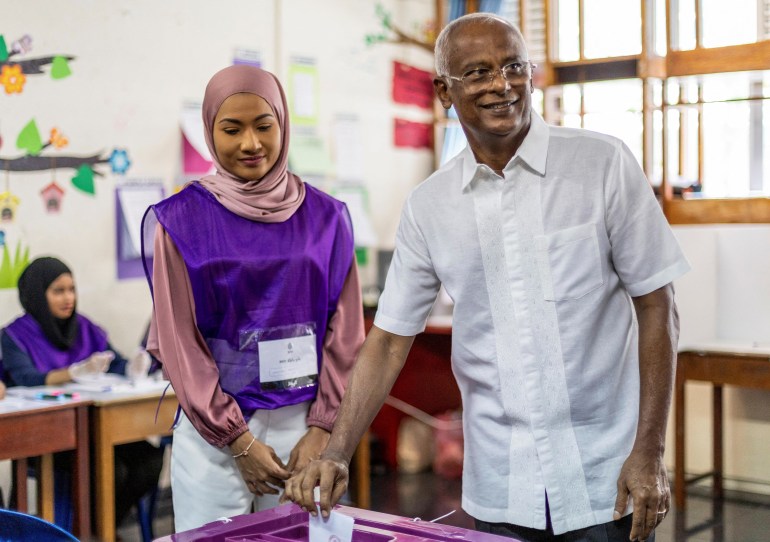 Maldives President Ibrahim Solih casts his vote