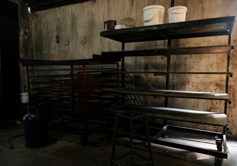 Empty shelves are seen at a bakery in Tripoli, Lebanon June 21, 2021. Picture taken June 21, 2021. REUTERS/Emilie Madi