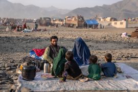A huge number of Afghans refugees entered the Torkham border to return home hours before the expiration of a Pakistani government deadline for those who are undocumented to leave or face deportation. (AP Photo/Ebrahim Noroozi)