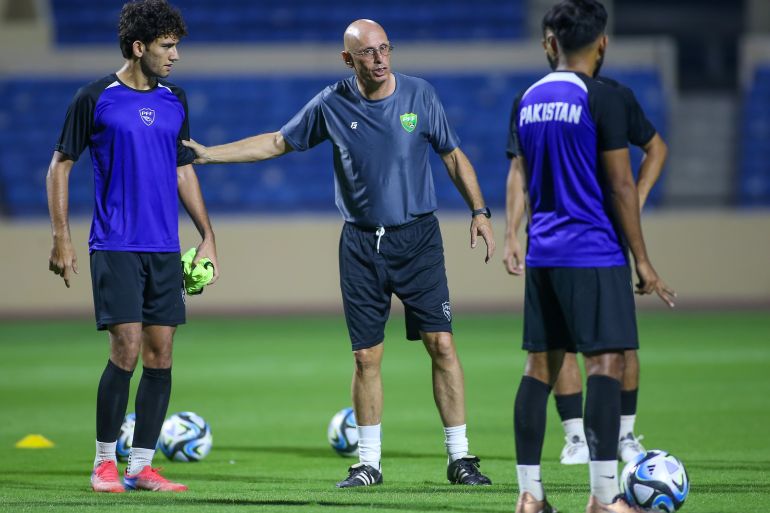 Constantine coaching players in Saudi Arabia