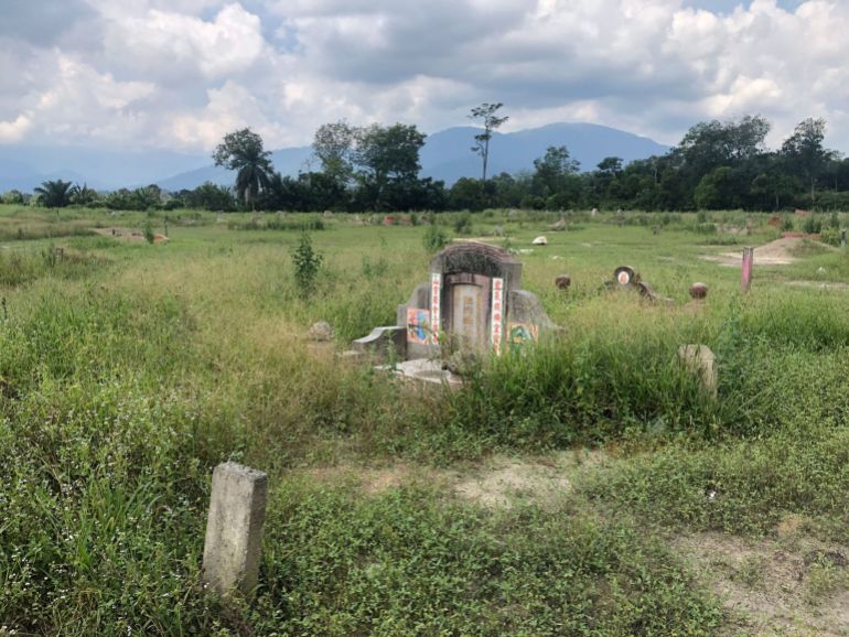 Chinese cemetary where victims of Batank Kali massacre buried [Courtesy of Etienne Doyle]