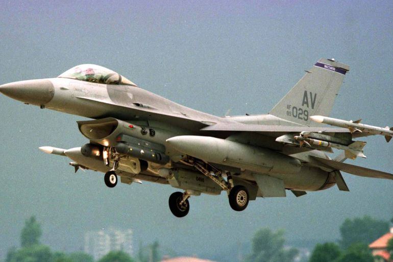 A US F-16 fighter of the kind researchers say struck the NGO headquarters in Gaza
