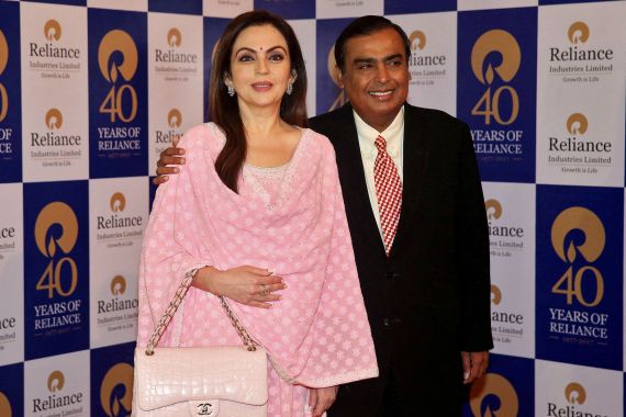 Mukesh Ambani and wife