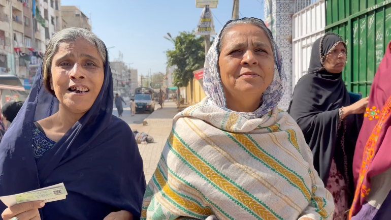 Left: Kulsom, right, Rehmat, residents of Lyari [Alia Chughtai/Al Jazeera]