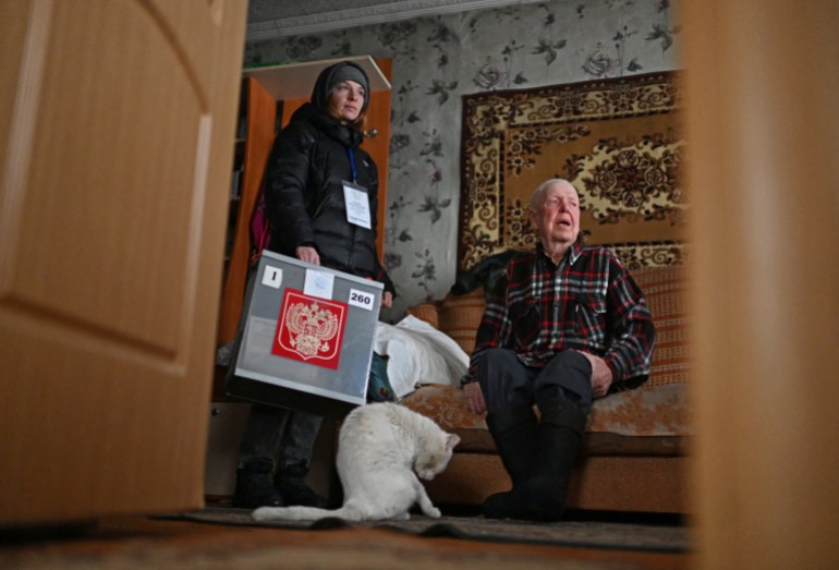 Home voting in the Russian presidential election in a village in Omsk region